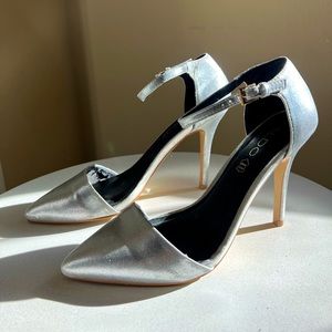 ALDO Silver Stiletto Heels with Thin Strap